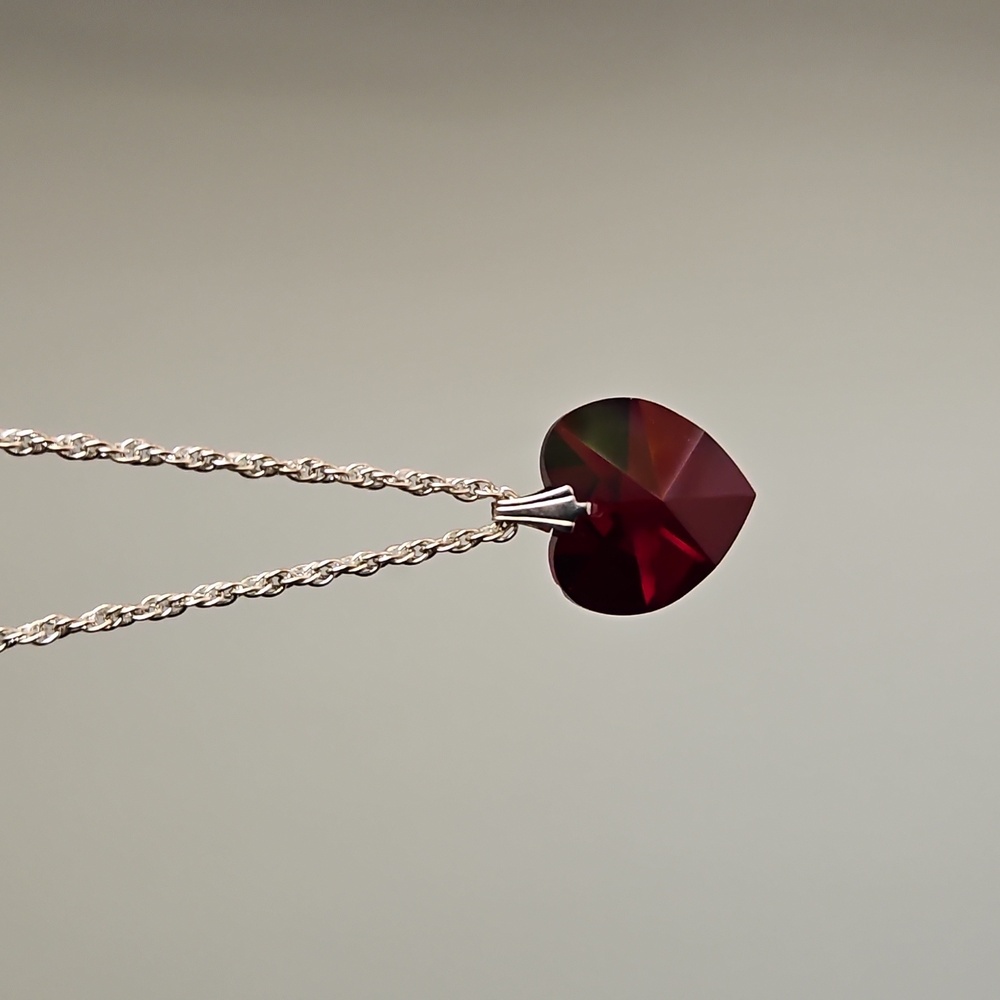 Deep Red Crystal Heart Necklace Faceted on Both Sides Silvertone Chain Incl NWOT